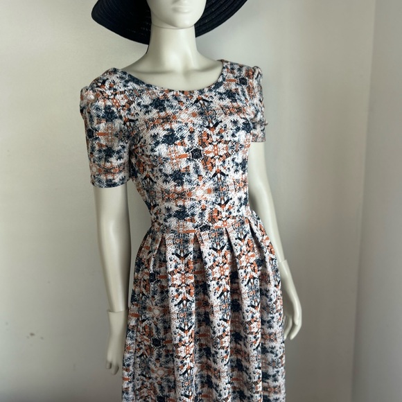 lularoe S Elegant Multicolor Patterned pleated Dress - Picture 6 of 9
